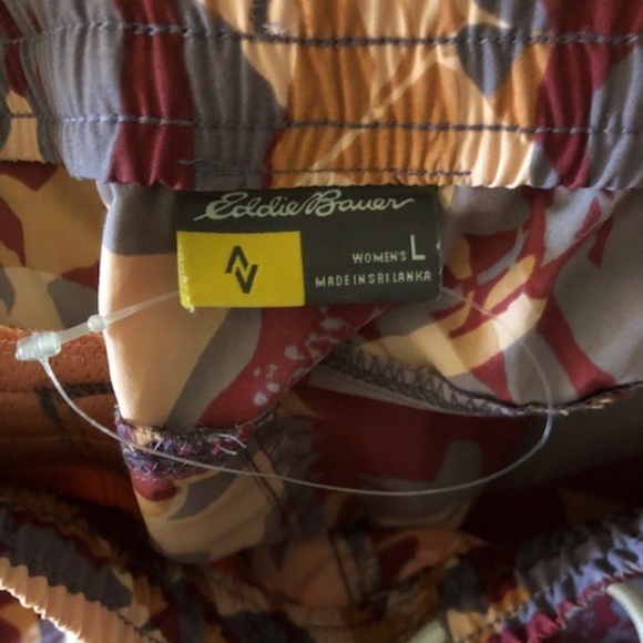 Women's Eddie Bauer Tropical Casual Athletic Sports Shorts L - Picture 4 of 13